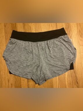 Nine West Active Women’s Double Layer Athletic Shorts - Size 3X